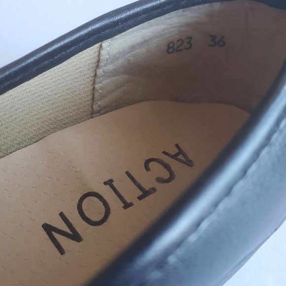 Action Black with Red Trim Casual Cushioned Loafer Shoes - Picture 8 of 9